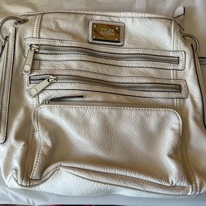 Tyler Rodan Whote Crossbody